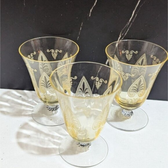 Vintage FOSTORIA Whiskey Glass Trojan Topaz  3" yellow  set of 3 - Picture 5 of 7